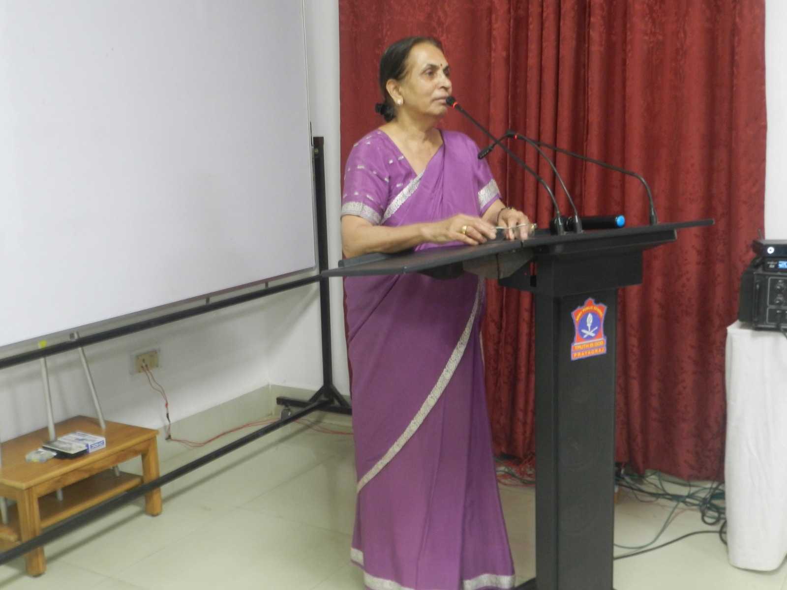 Dr. Anita Nuna